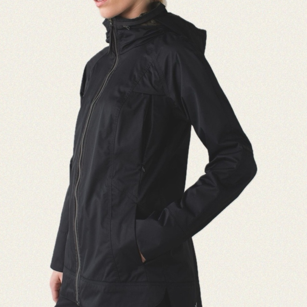 Lululemon athletica Fo’ Drizzle Black Hooded Jacket